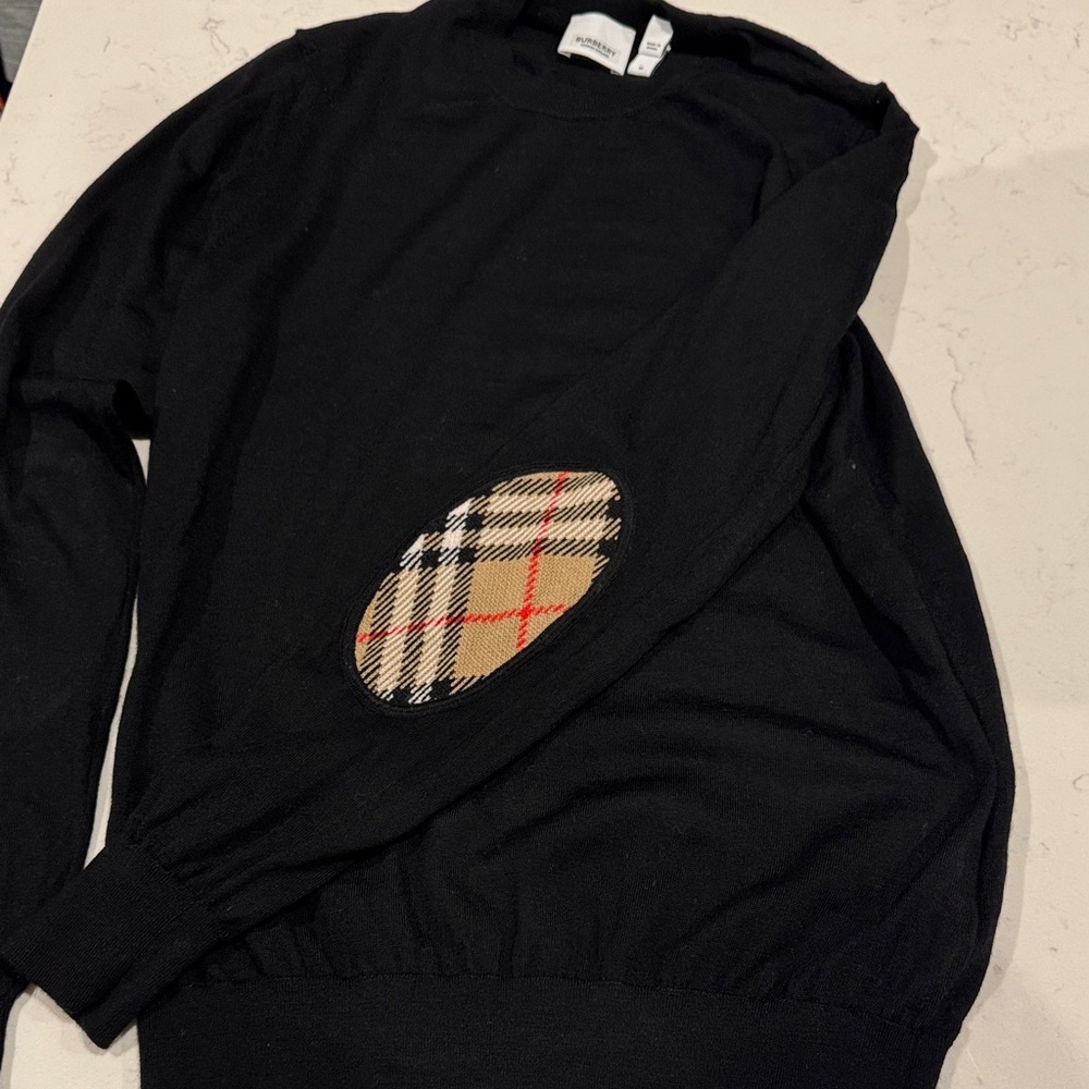 Burberry sweater
